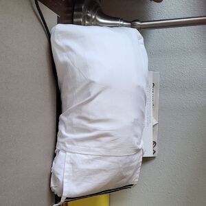 White Duvet Cover With Dust Ruffle,